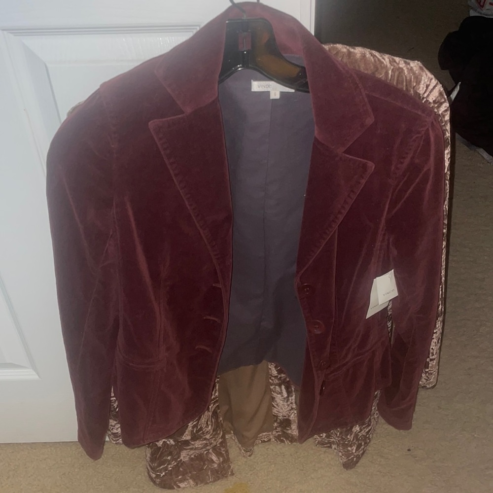 Vince Maroon velvet blazer